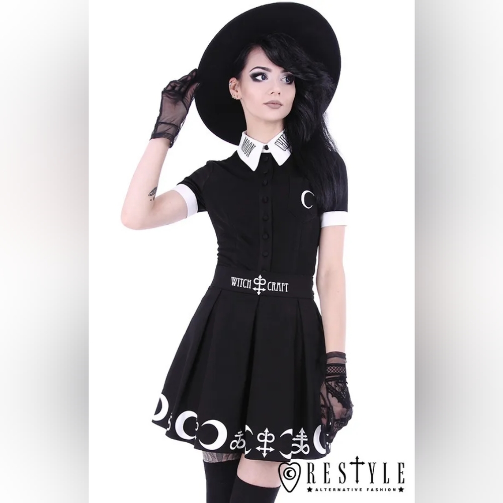 Witchcraft Goth Pleated Circle Skirt